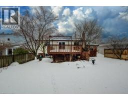 27 ERINBROOK Drive - 35