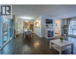 70 BERKLEY Crescent - 6