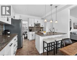 107 JANINE Street - 22