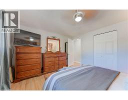 55 GRACEFIELD Crescent - 25