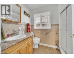 15 ANDERSON Drive - 34