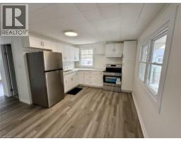 20 MCNAUGHTON Avenue - 6