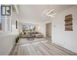 27 SILVERSPRING Crescent - 11