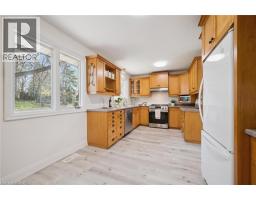 27 SILVERSPRING Crescent - 13