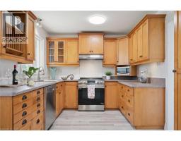 27 SILVERSPRING Crescent - 15