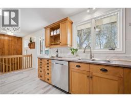 27 SILVERSPRING Crescent - 17