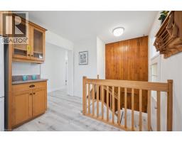 27 SILVERSPRING Crescent - 19