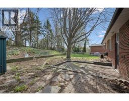 27 SILVERSPRING Crescent - 43