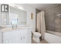 15 GLEBE Street UnitNo. 902 - 19