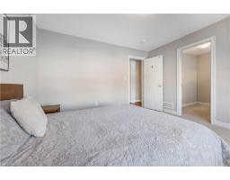 565 FLORENCEDALE Crescent - 25