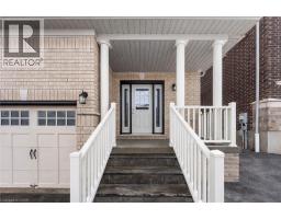 565 FLORENCEDALE Crescent - 3