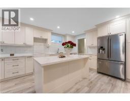 565 FLORENCEDALE Crescent - 34