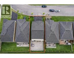 565 FLORENCEDALE Crescent - 44