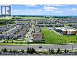 565 FLORENCEDALE Crescent - 45