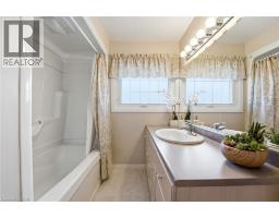 54 DUNCAIRN Avenue - 16