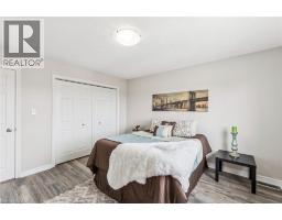 81 PENHALE Avenue - 28