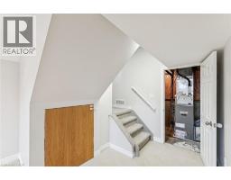 81 PENHALE Avenue - 36