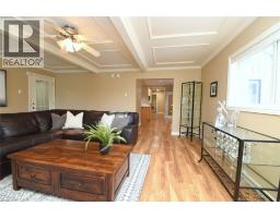 2952 POWERLINE Road W - 14