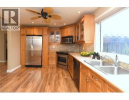 2952 POWERLINE Road W - 19