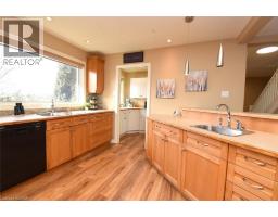 2952 POWERLINE Road W - 20