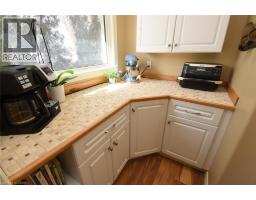 2952 POWERLINE Road W - 21