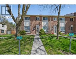 165 GREEN VALLEY Drive UnitNo. 14 - 3