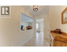 168 BRIDGEWATER Crescent - 11