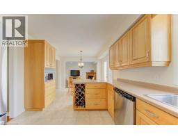 168 BRIDGEWATER Crescent - 17