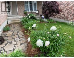 168 BRIDGEWATER Crescent - 48