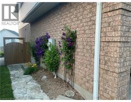 168 BRIDGEWATER Crescent - 49