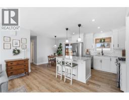 727 PALACE Street E - 13