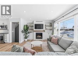 727 PALACE Street E - 7