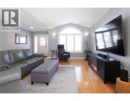 21 MOORE Street - 13