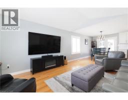 21 MOORE Street - 14