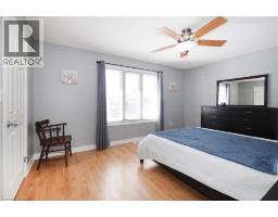 21 MOORE Street - 24