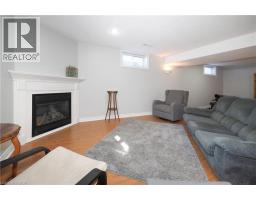 21 MOORE Street - 35