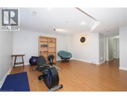 21 MOORE Street - 38