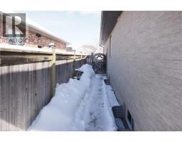 21 MOORE Street - 50