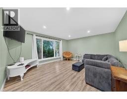 14 CHIPPEWA Street W - 11