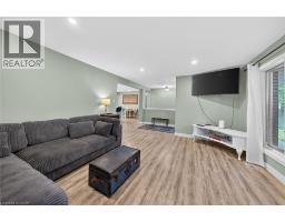 14 CHIPPEWA Street W - 12