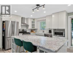 14 CHIPPEWA Street W - 14