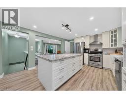 14 CHIPPEWA Street W - 15