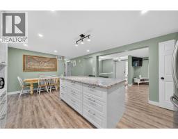 14 CHIPPEWA Street W - 19