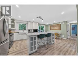 14 CHIPPEWA Street W - 21