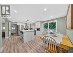 14 CHIPPEWA Street W - 24