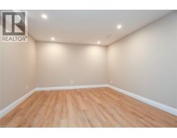 627 GLEN FORREST Boulevard - 33