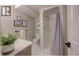 56 NORFOLK Street - 26