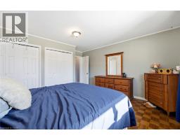 73 JACOB Street E - 16