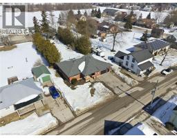 73 JACOB Street E - 33