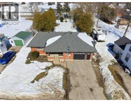 73 JACOB Street E - 4